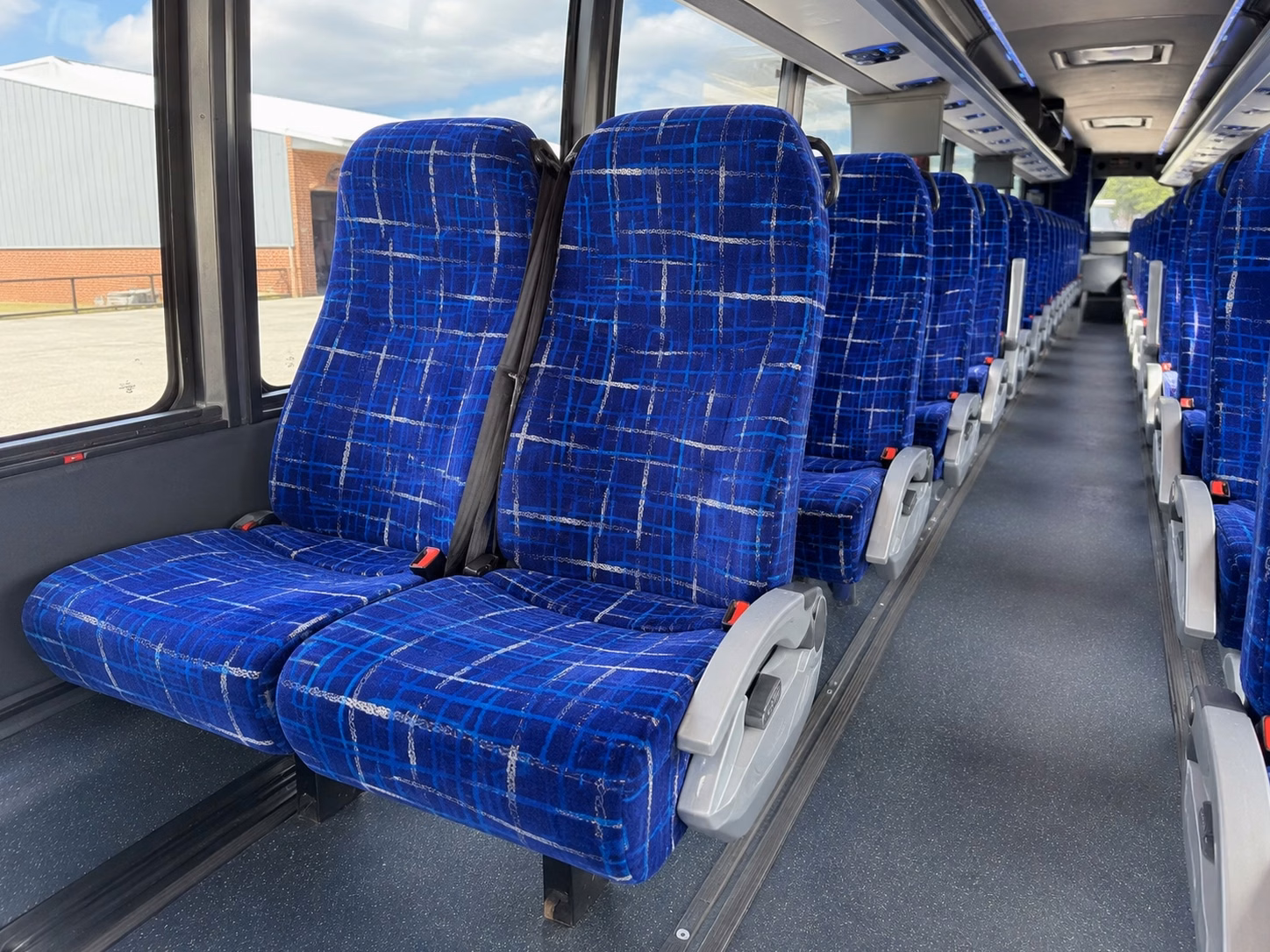shuttle guests between costa mesa hotels and your wedding venue without the parking headache