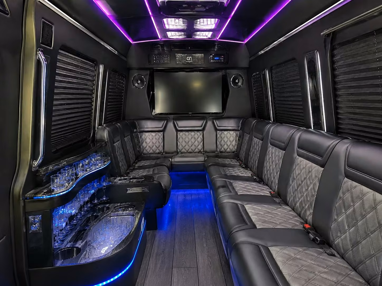 these are the bus options costa mesa field trip planners love most