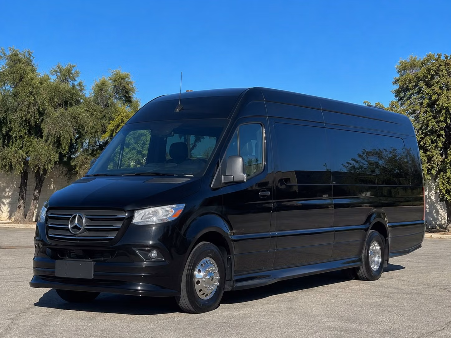 transportation serving costa mesa and nearby cities